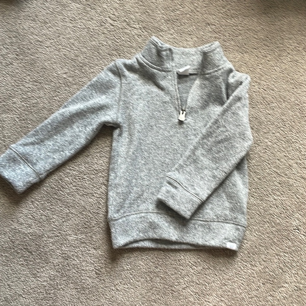 Gray GAP pullover. Size 2t.